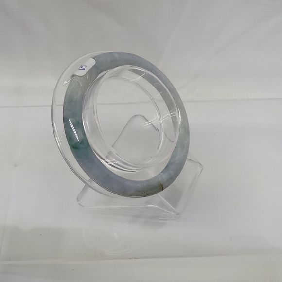 Jadeite Bangle - Picture 5 of 6